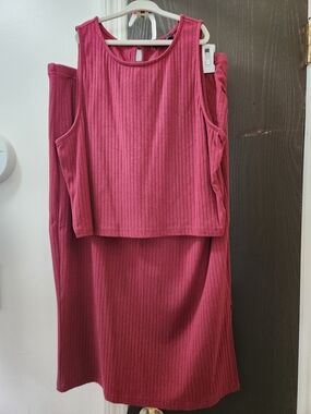 Sleeveless Ribbed Two-Piece Skirt Set